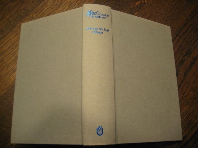 Arie van der lugt trilogie / god schudde de wateren, Ophalen of Verzenden, Zo goed als nieuw, Nederland