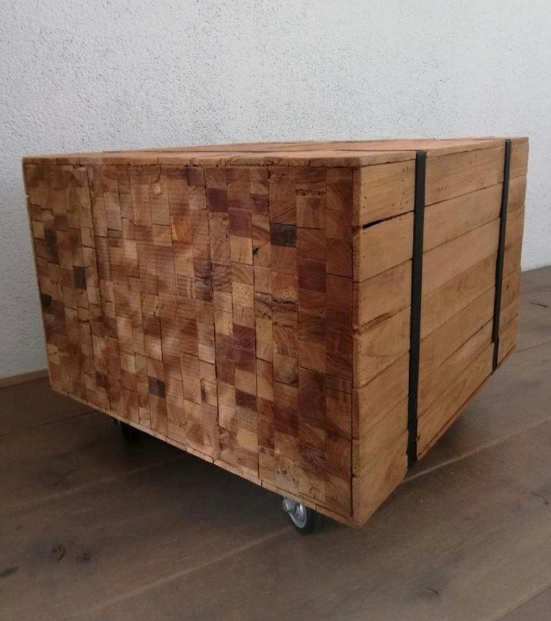 Unieke houten salontafel op wielen - Teakhout, Ophalen, 50 – 75, Minder dan 50 cm, Gebruikt