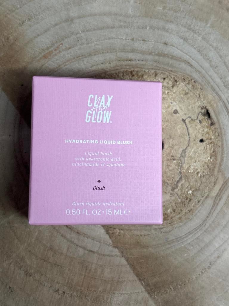 Clay And Glow Hydrating Liquid Blush - Ruby Rush, Wangen, Nieuw, Ophalen of Verzenden, Make-up