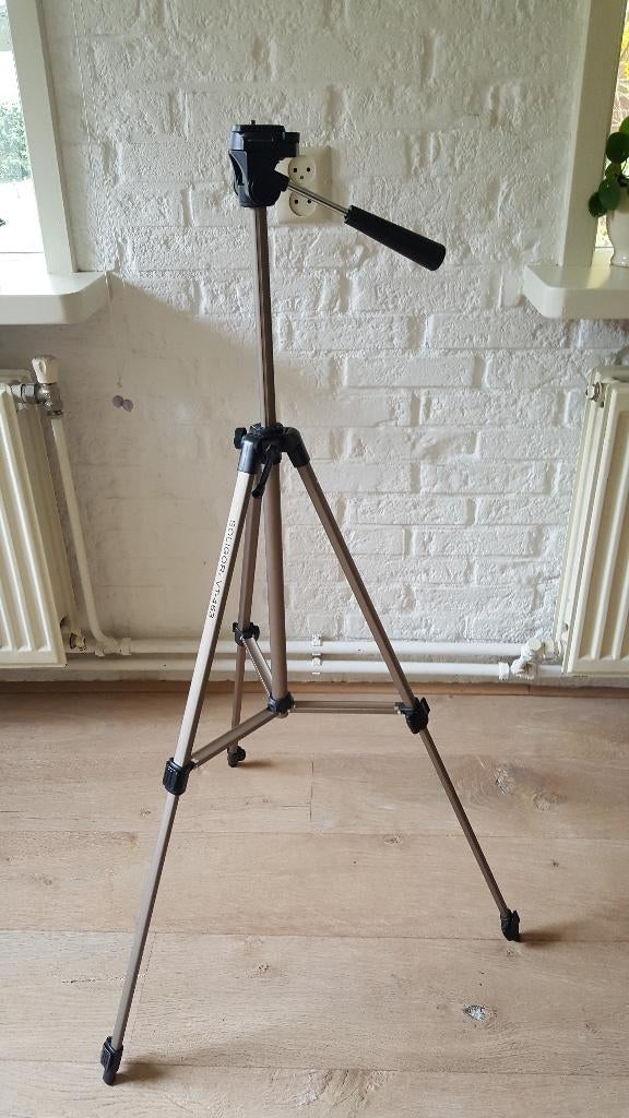 Camera statief Soligor VT-543 (met tas), Ophalen of Verzenden, Zo goed als nieuw, Minder dan 150 cm, Driepoot