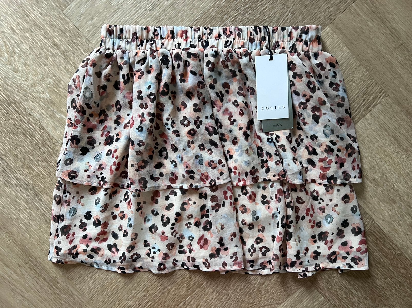 NIEUW! Costes panterrokje Maat M, Kleding | Dames, Rokken, Verzenden, Nieuw, Maat 38/40 (M), Boven de knie