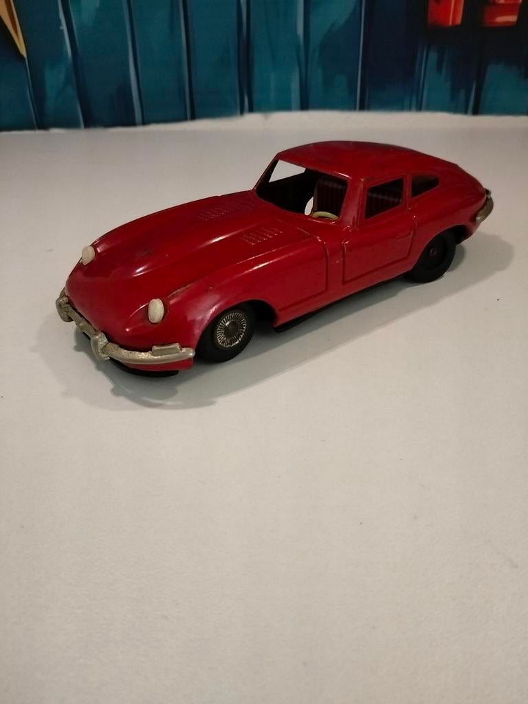 Oude blikken Jaguar Bandai, Antiek en Kunst, Antiek | Speelgoed, Ophalen of Verzenden