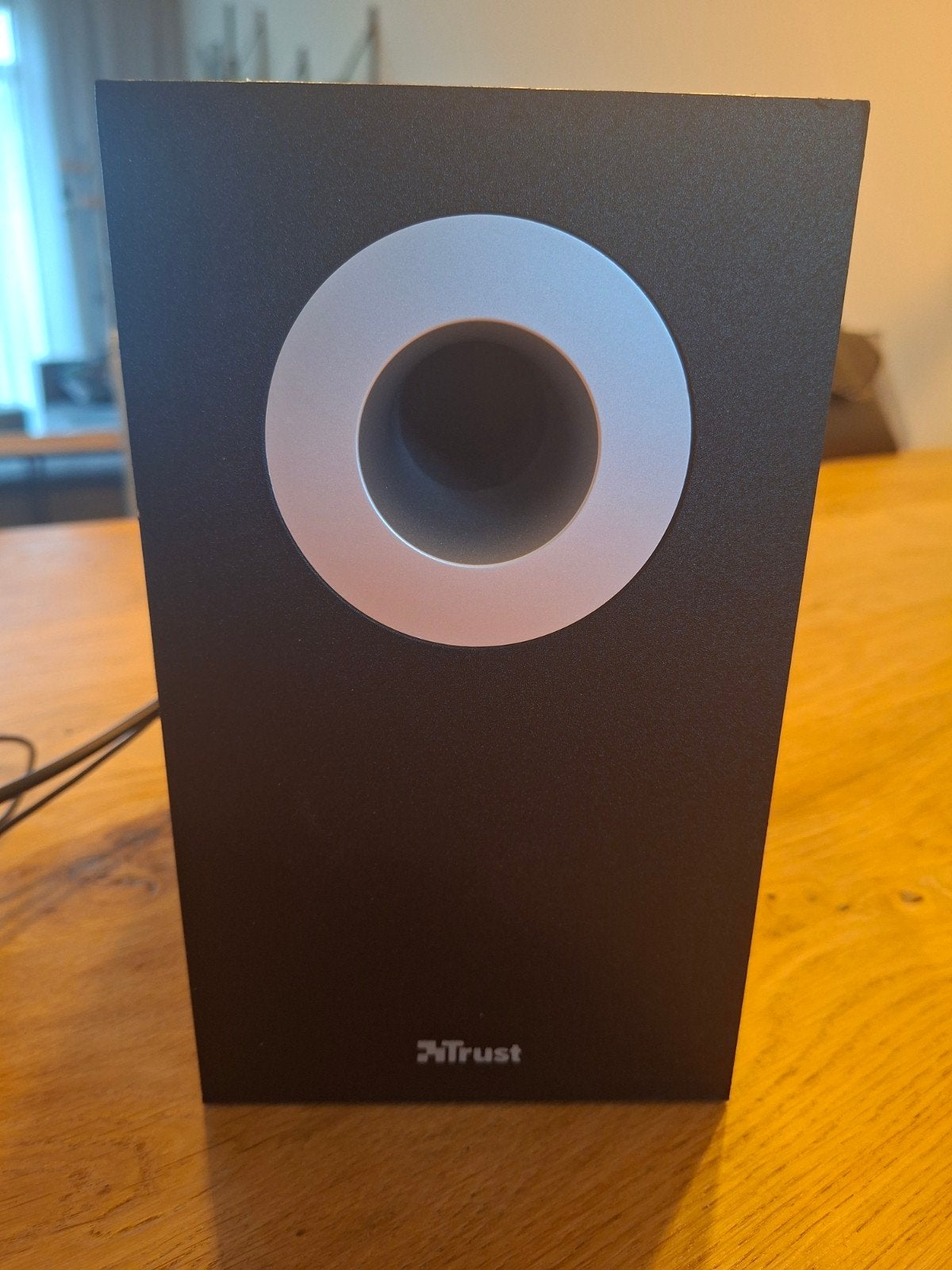 Trust Subwoofer met bedieningspaneel, Overige merken, Subwoofer, Ophalen of Verzenden, Zo goed als nieuw