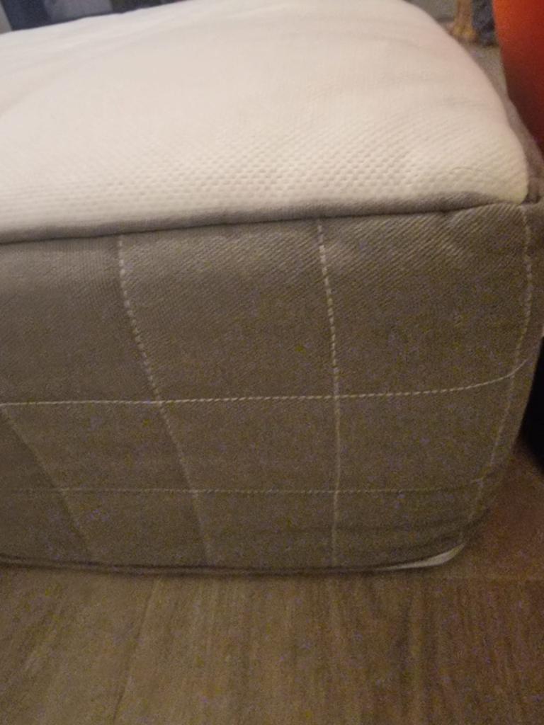 IKEA Hövåg matras 140x200 cm, Huis en Inrichting, Slaapkamer | Matrassen en Bedbodems, Gebruikt, Tweepersoons, Matras, 200 cm