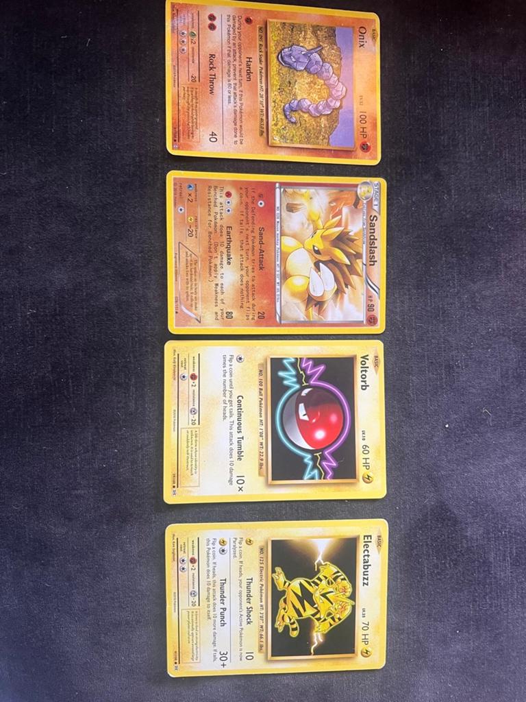 Pokémon kaarten - Diverse set van 9 kaarten, Ophalen of Verzenden, Zo goed als nieuw