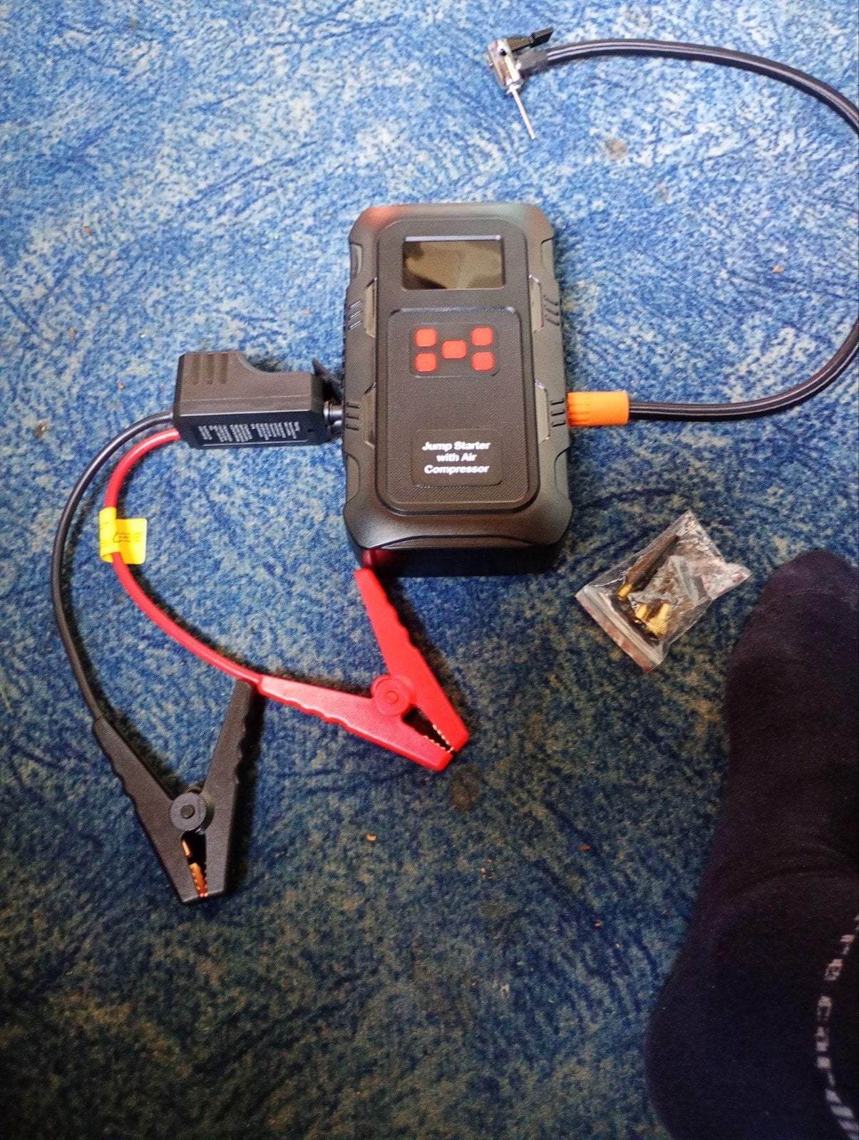 Jump Starter met Compressor en Zaklamp - Nieuw, Ophalen of Verzenden
