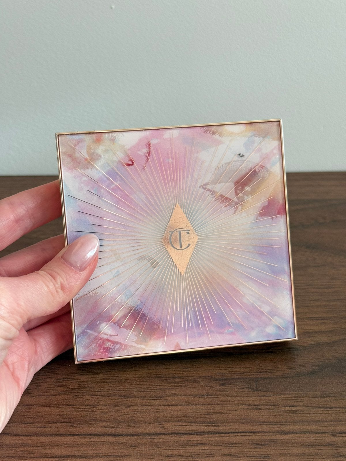 Charlotte Tilbury glowgasm face palette, Ophalen of Verzenden, Zo goed als nieuw