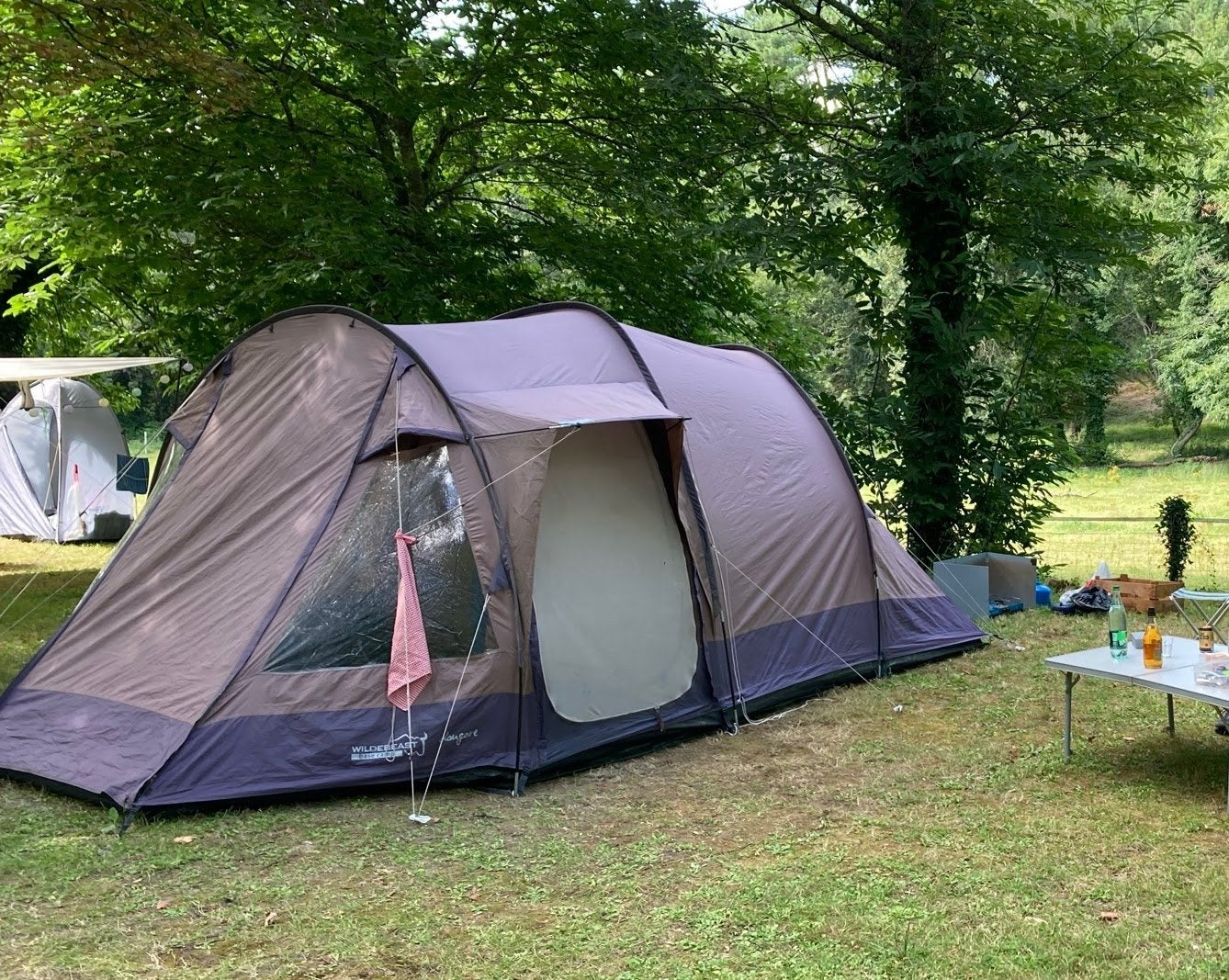 Wildebeast Dagare 4-persoons tent - Prima staat, Ophalen, Gebruikt, Tot en met 4