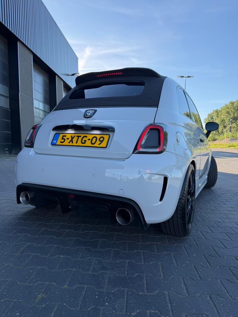 Abarth 500 Grijs Cabrio 250PK Revisie Distributie APK, Auto's, Fiat, Voorwielaandrijving, 15 km/l, 40 €/maand, 4 cilinders