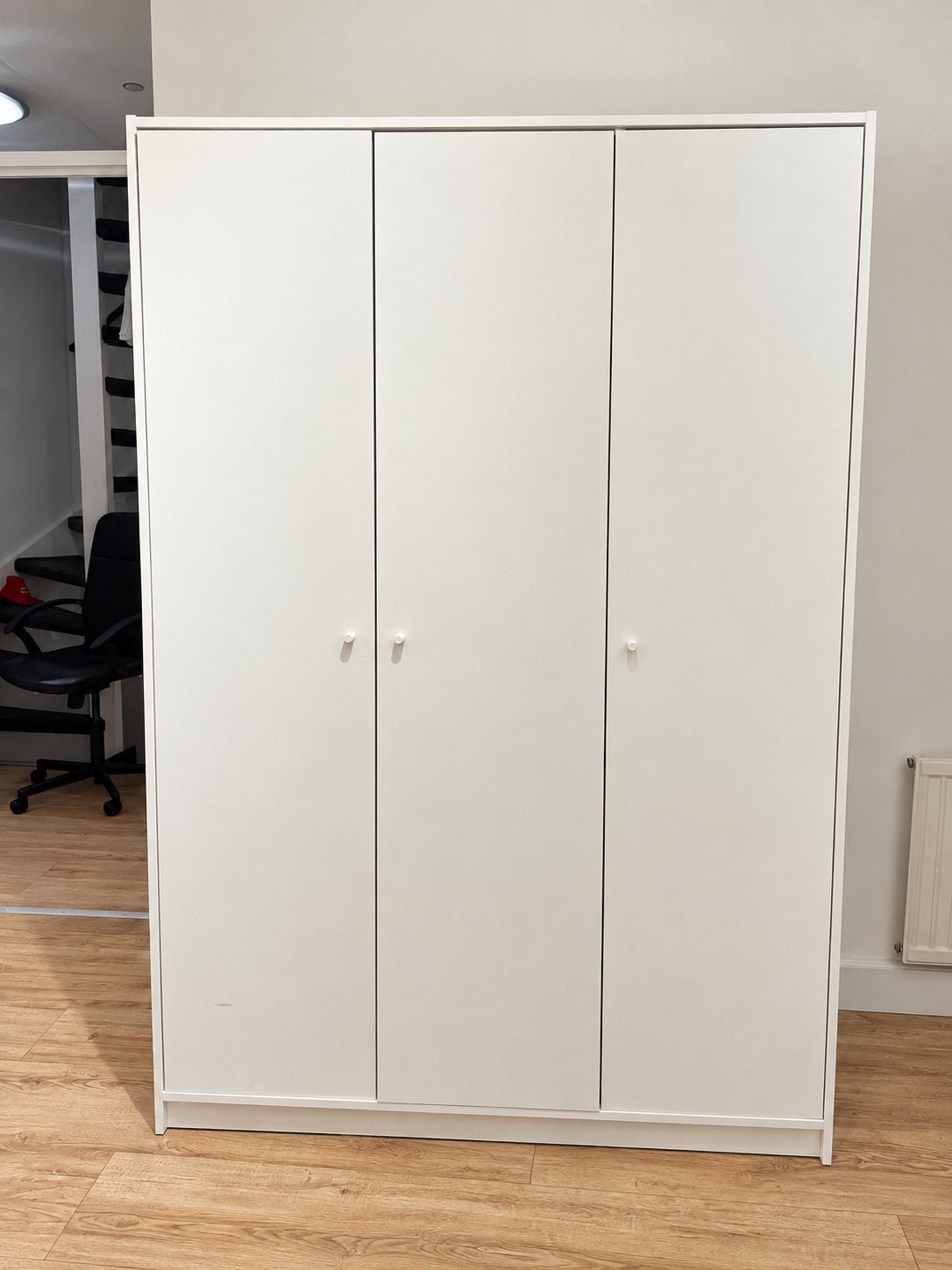 IKEA KLEPPSTAD kledingkast 3 deuren wit 117x55x176 cm, Met deur(en), 100 tot 150 cm, Ophalen of Verzenden, Zo goed als nieuw