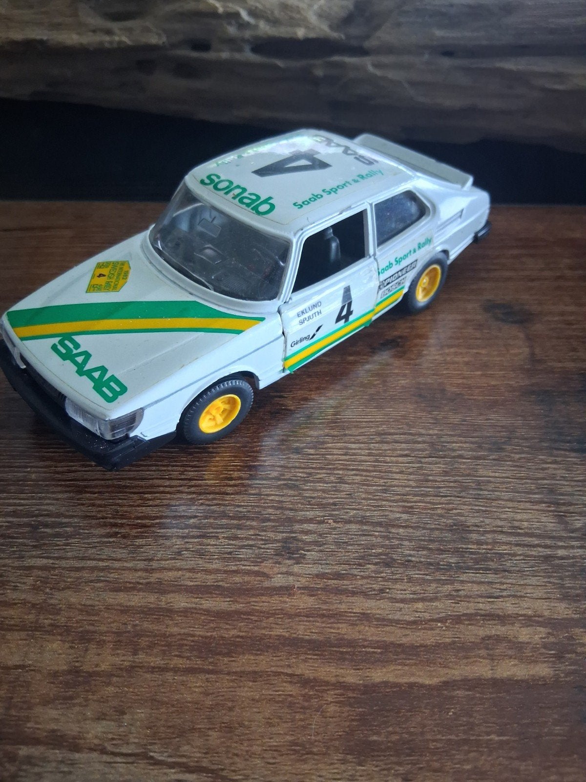 Bburago Saab 99 Turbo Rally - Schaal 1:24, Ophalen of Verzenden, Gebruikt, Bburago