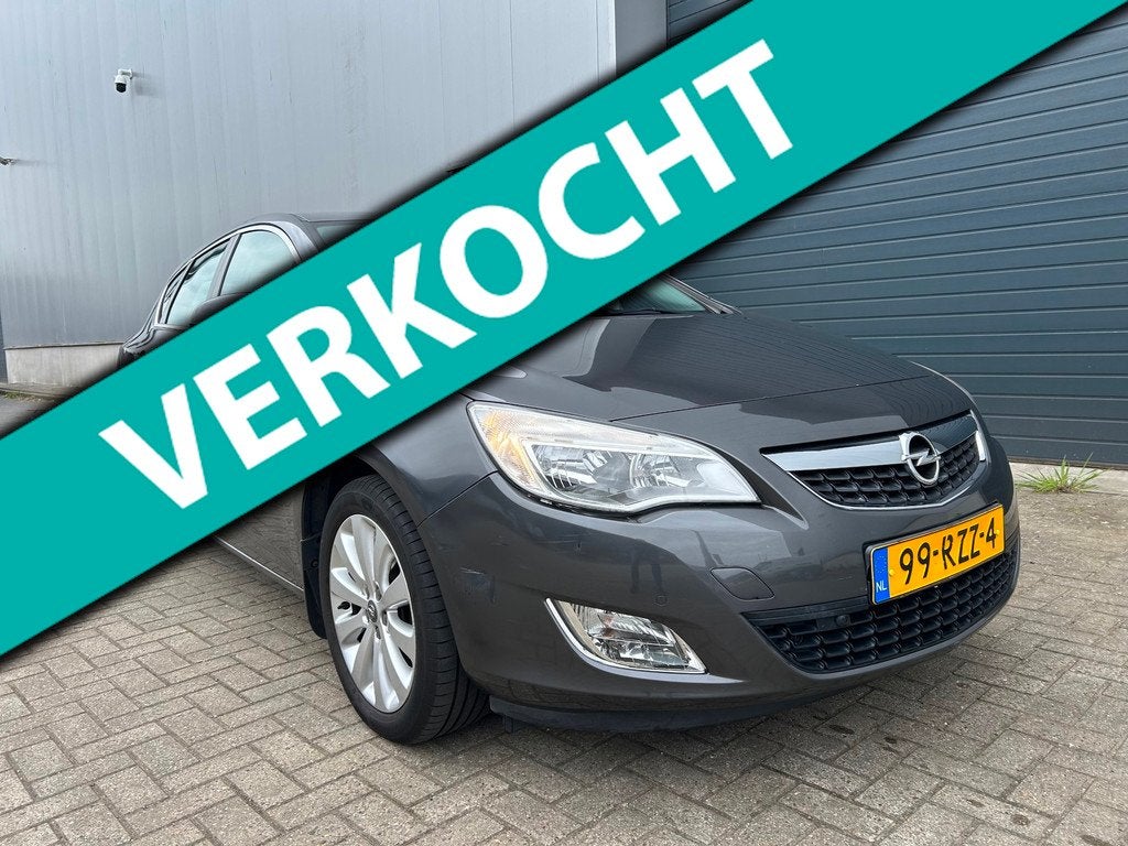 Opel Astra 1.4 Turbo Cosmo NAVI CLIMA NAP PDC, Voorwielaandrijving, Euro 5, Gebruikt, 680 kg
