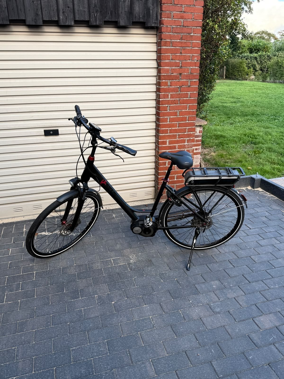 Sinus sportief, Zo goed als nieuw, 47 tot 51 cm, 30 tot 50 km per accu, Ophalen