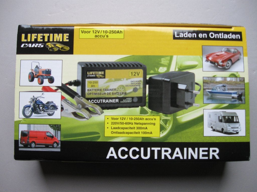 Lifetime  Accutrainer 230V naar 12V 10-250AH, Nieuw, Universele onderdelen