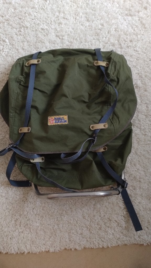 Vintage rugzak Fjallraven met frame, Overige merken, 40 cm of meer, Gebruikt, Minder dan 30 cm