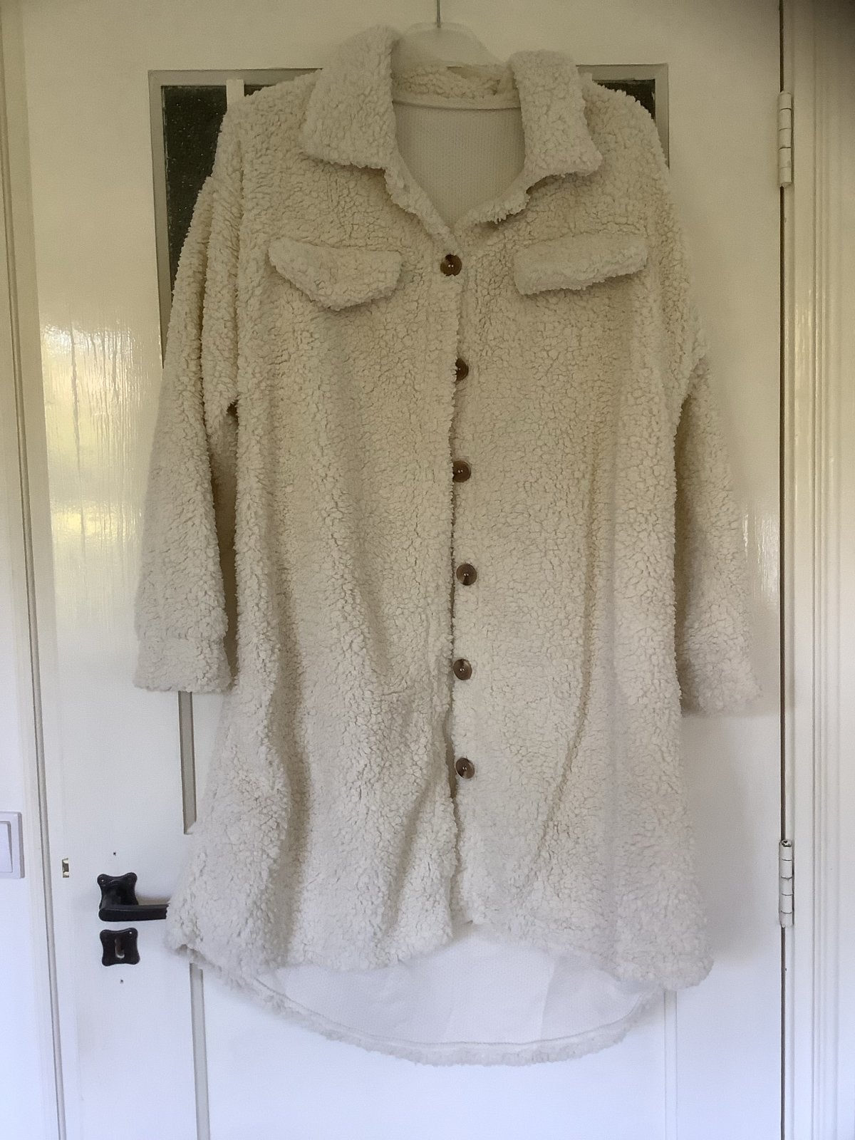 Nieuw teddy jas maat M, Ophalen of Verzenden, Nieuw, Maat 38/40 (M), Beige