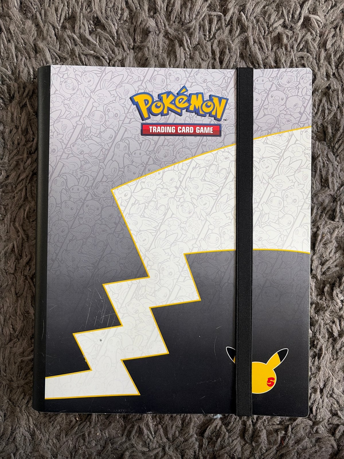 Pokémon Trading Card Game Map - Pikachu 25th Anniversary, Ophalen, Gebruikt, Overige typen