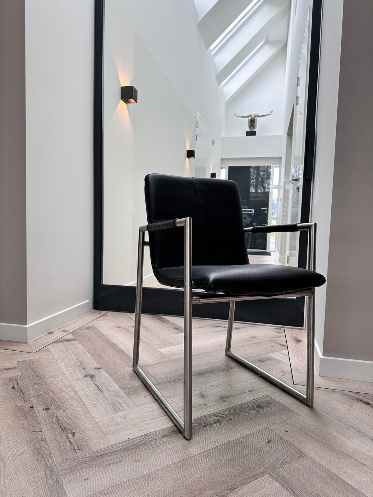 4/6/8 zwart leder Henders & Hazel “the Frame” design stoelen, Zwart, ---, Henders en Hazel, Ophalen of Verzenden