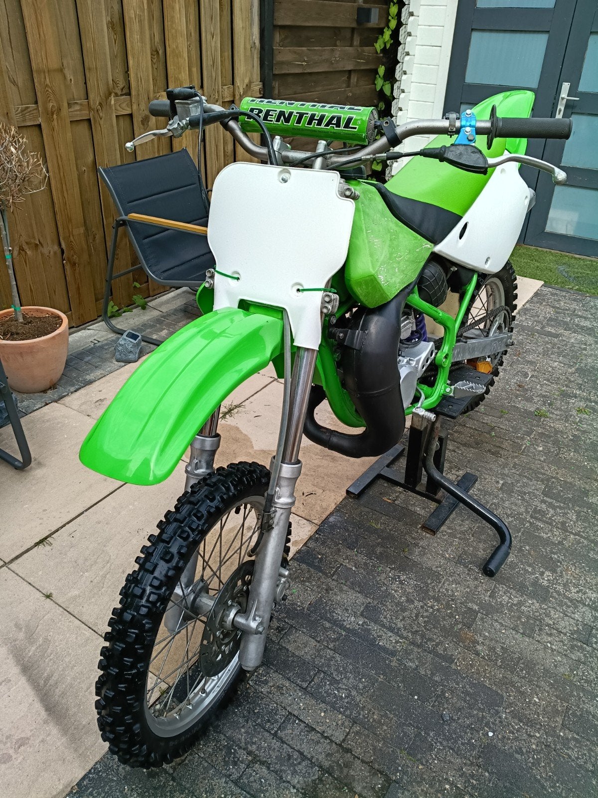 Kawasaki kx80 1996 loopt en rijdt!! Volledig opgeknapt!, Particulier, Crossmotor