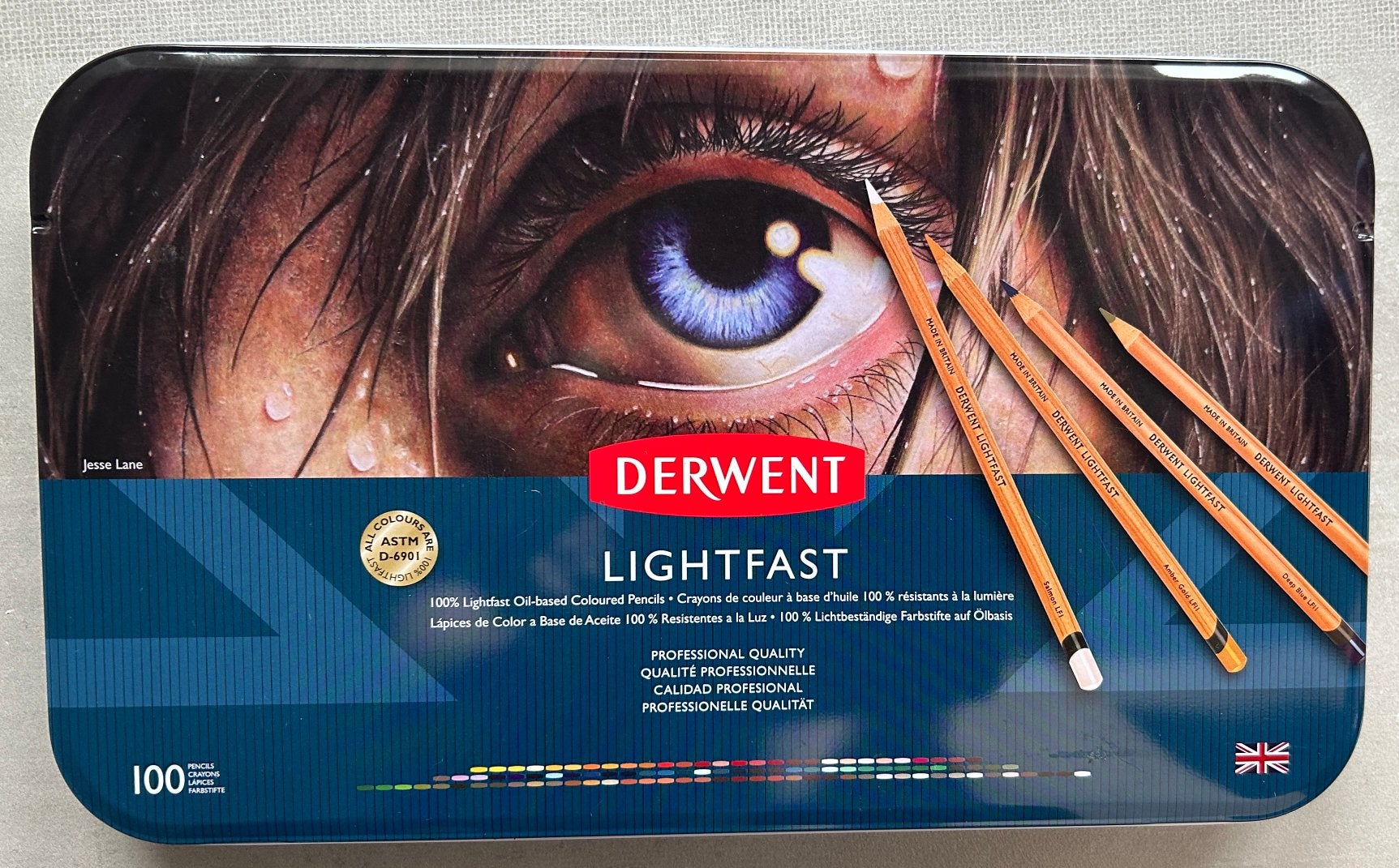 Derwent Lightfast 100 kleurpotloden in blik, Ophalen of Verzenden, Zo goed als nieuw, Potlood of Stift