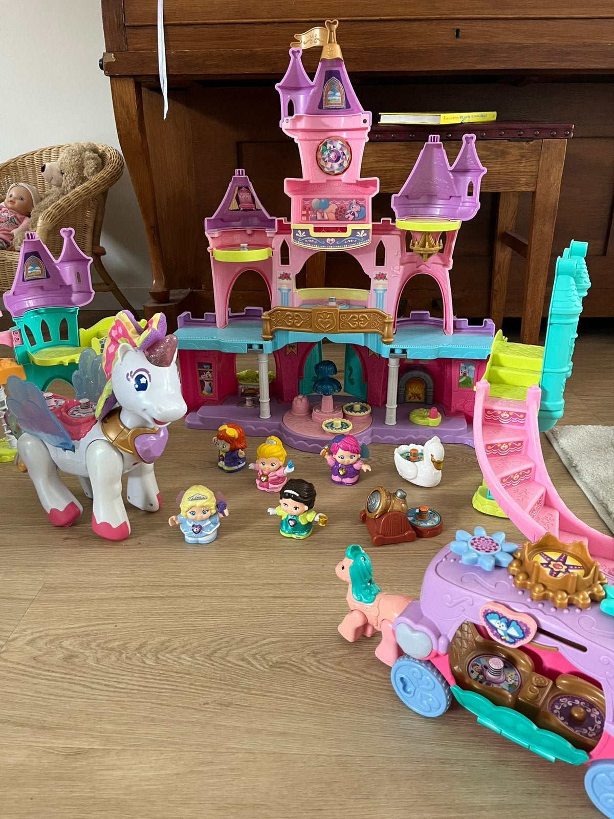 Vtech vrolijke vriendjes kasteel, Ophalen, Gebruikt, 2 tot 4 jaar