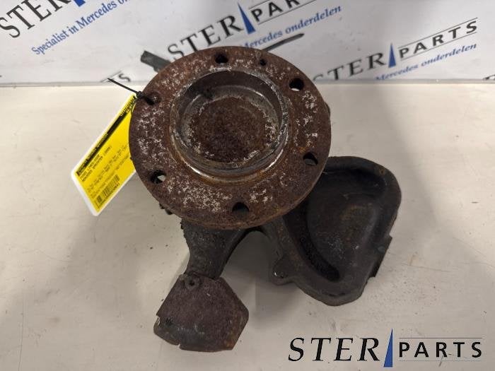 Fusee links-voor van een Mercedes Sprinter, Auto-onderdelen, Ophanging en Onderstel, Gebruikt, -, Ophalen of Verzenden, -