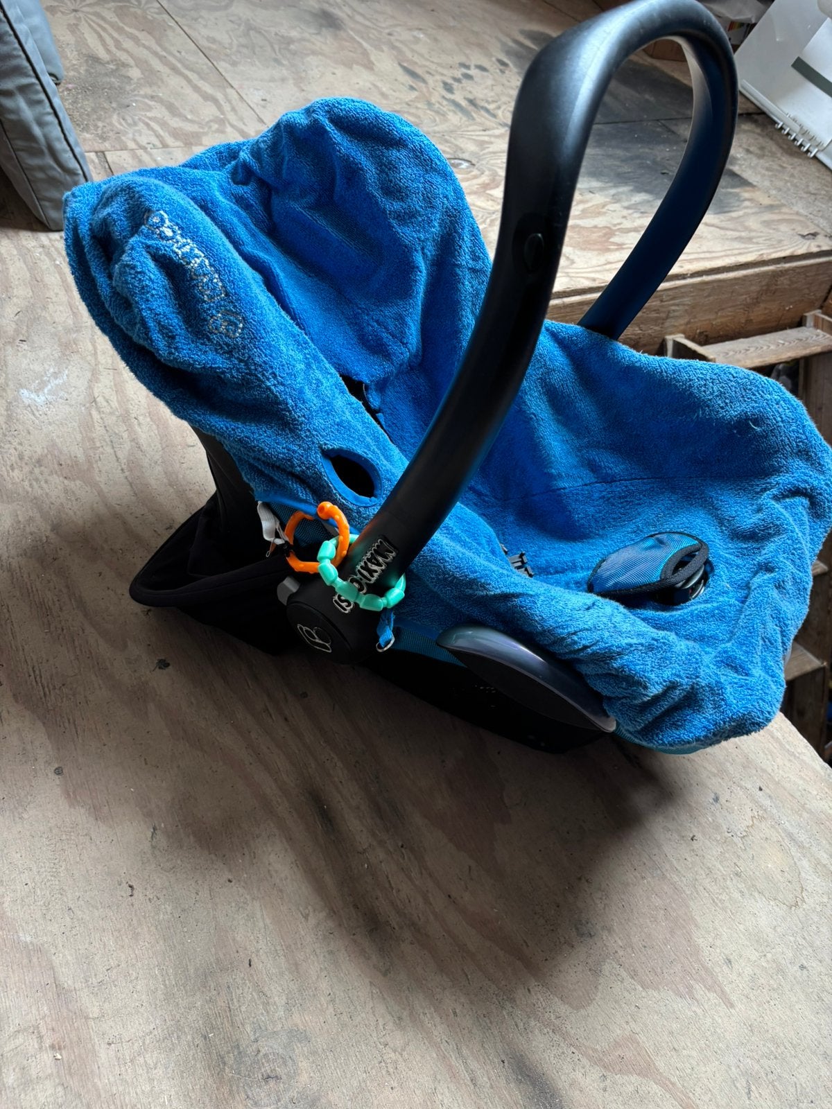 Maxi cosi kuip, 9 t/m 18 kg, Ophalen of Verzenden, Maxi-Cosi, Gebruikt