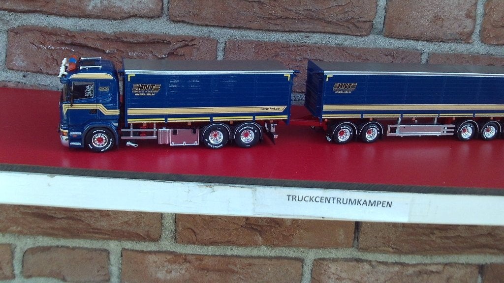 Tekno  Scania  R - Serie  van  H.N.T.  uit  Zweden., Hobby en Vrije tijd, Ophalen of Verzenden, Nieuw, Bus of Vrachtwagen, Tekno