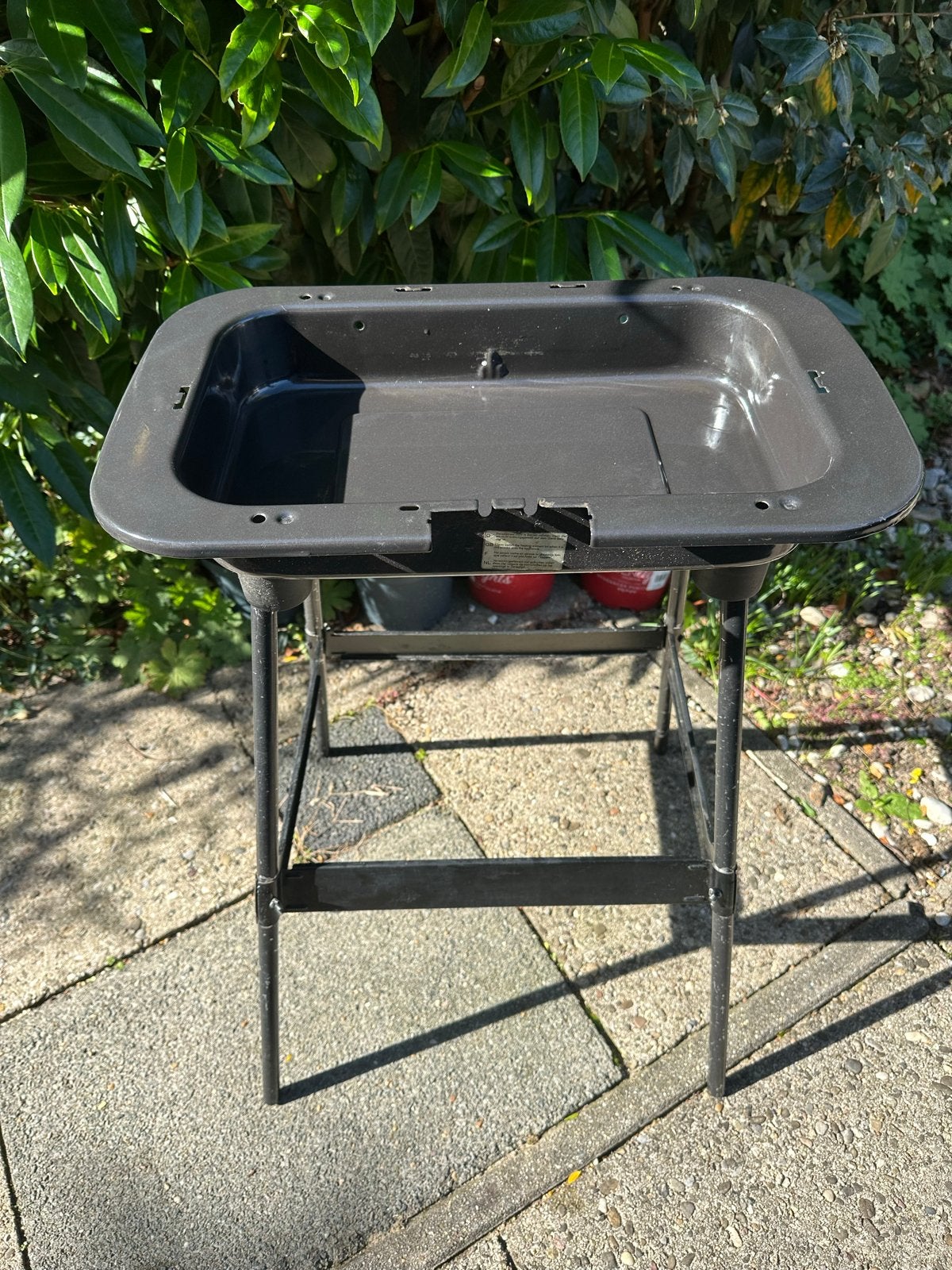 Elektrische BBQ met verstelbaar rooster en afneembare poten, Ophalen of Verzenden, Gebruikt