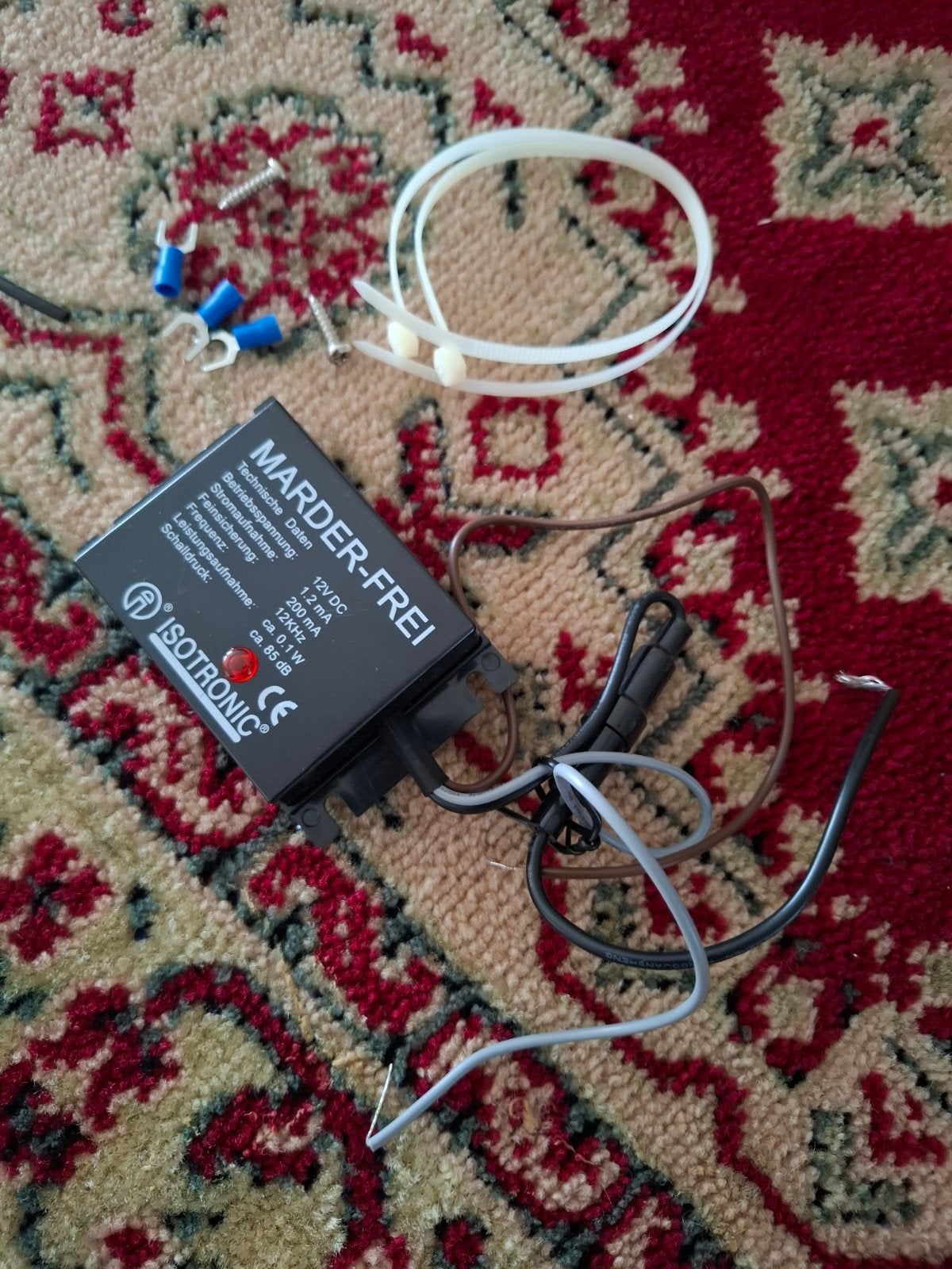 ISOTRONIC Marterverjager 12V DC - Effectieve Bescherming, Ophalen, Zo goed als nieuw