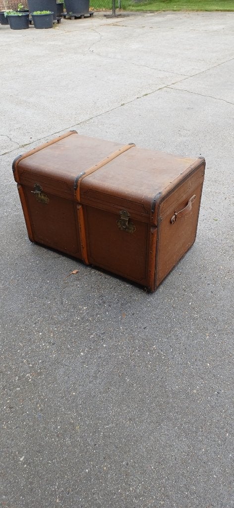 Antieke reiskoffer / kist - Oudheid, Sieraden, Tassen en Uiterlijk, Koffers, Ophalen, Overige materialen, Gebruikt, 45 tot 55 cm
