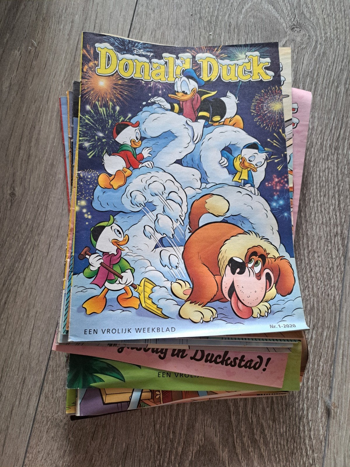 Donald Duck 2020 17x, Ophalen of Verzenden, Zo goed als nieuw
