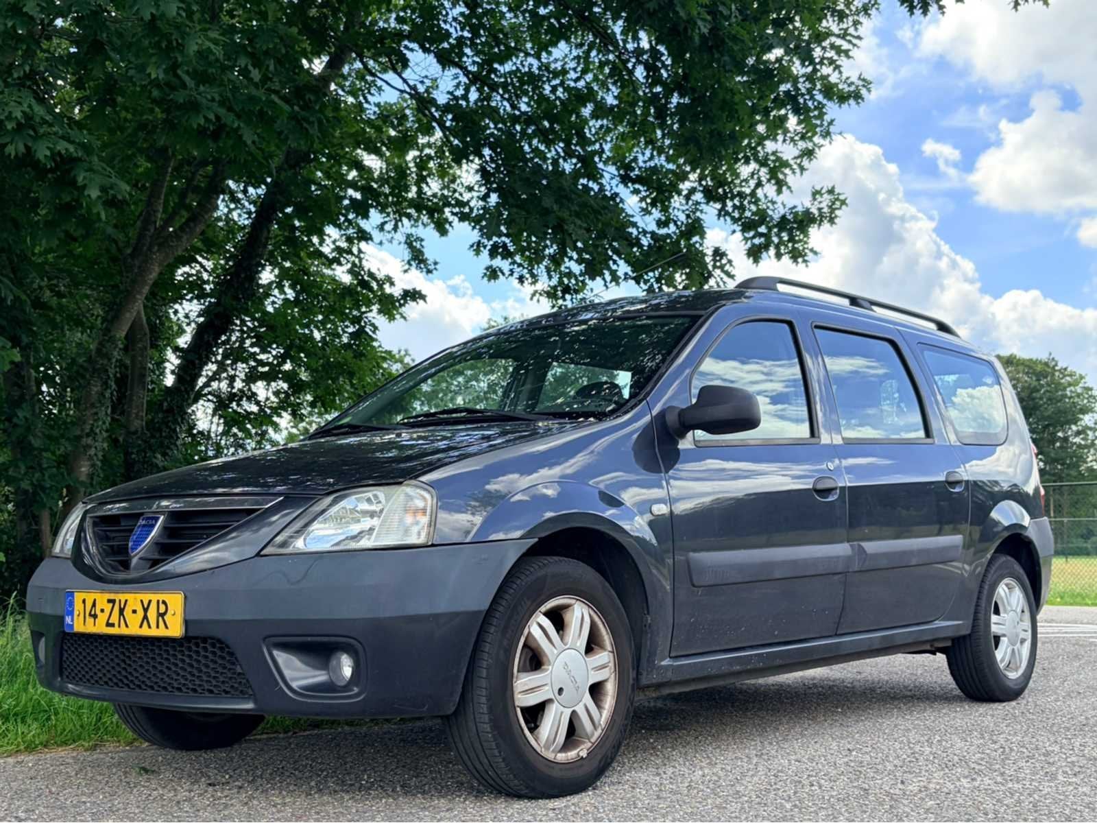 2008 Dacia Logan MCV 1.6-16V Lauréate Personenauto, Auto's, Dacia, Bedrijf, Logan MCV, Benzine, Euro 4, D, MPV, Handgeschakeld