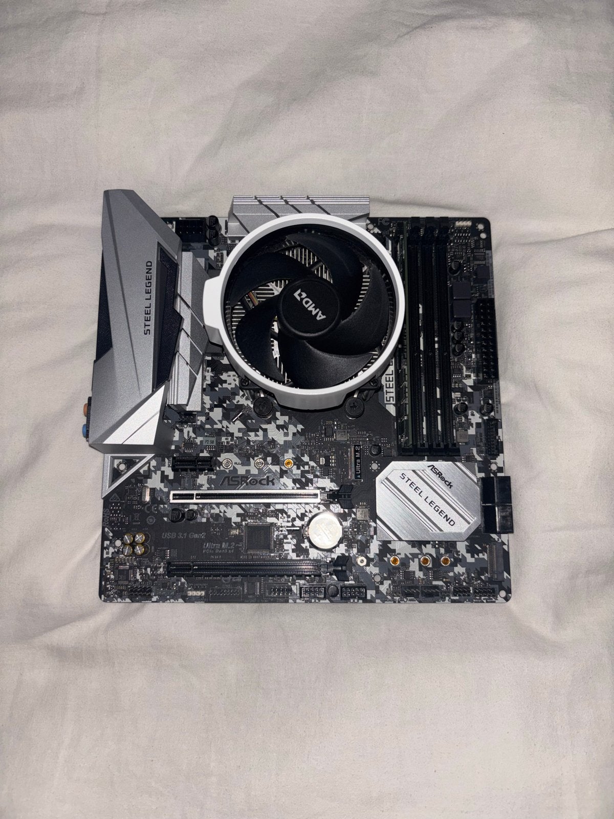 ASRock 1060 B450M Steel Legend Moederbord  AMD Wraith Cooler, Ophalen, Zo goed als nieuw, AMD, DDR4