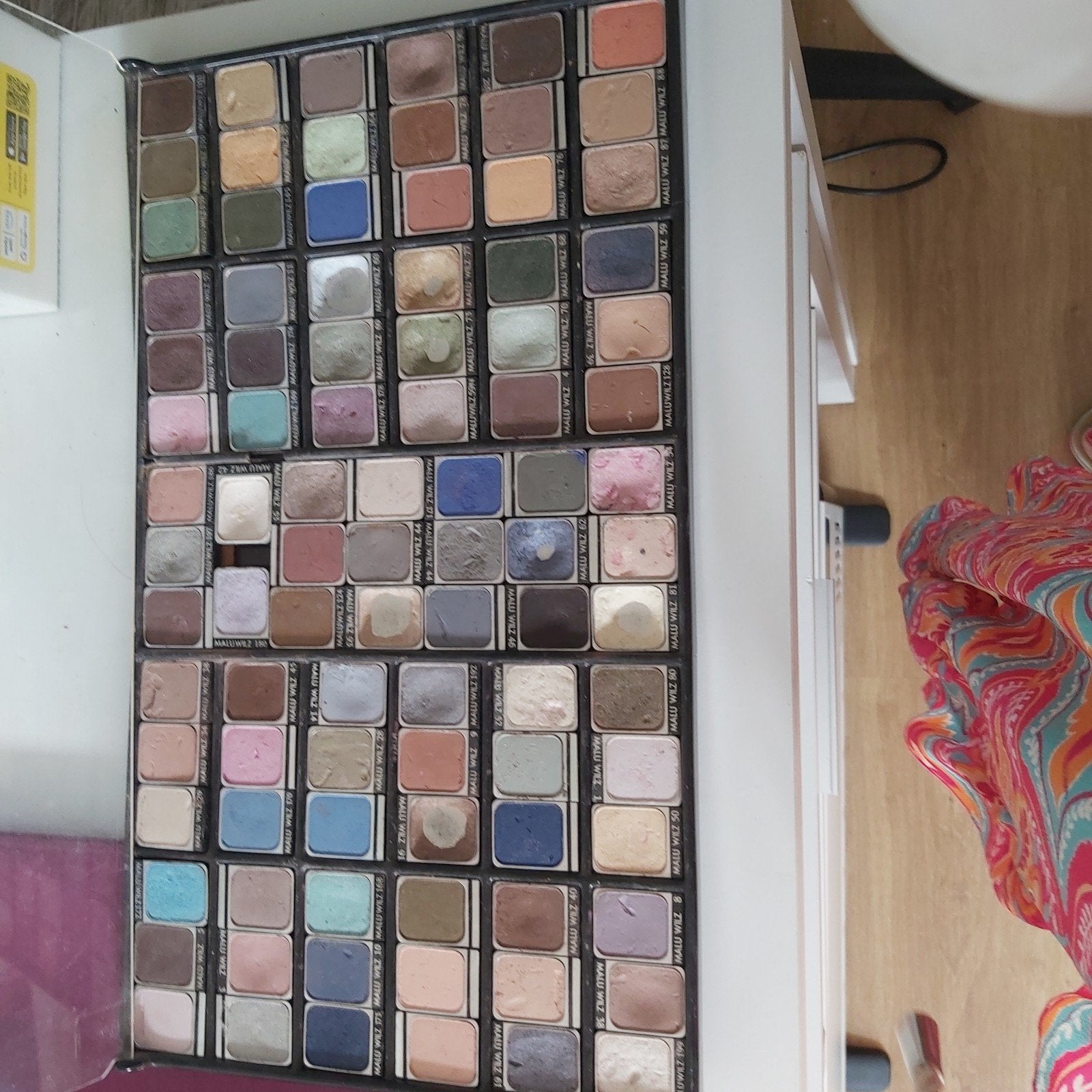 Malu Wilz Oogschaduw Palet - Diverse Kleuren, Sieraden, Tassen en Uiterlijk, Uiterlijk | Cosmetica en Make-up, Ophalen, Zo goed als nieuw