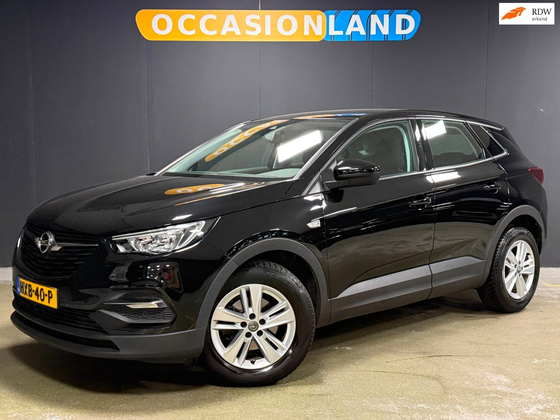 Opel GRANDLAND X 1.2 Turbo Business Edition|CARPLAY|SFEER|LE, Stof, Gebruikt, 1199 cc, Startonderbreker