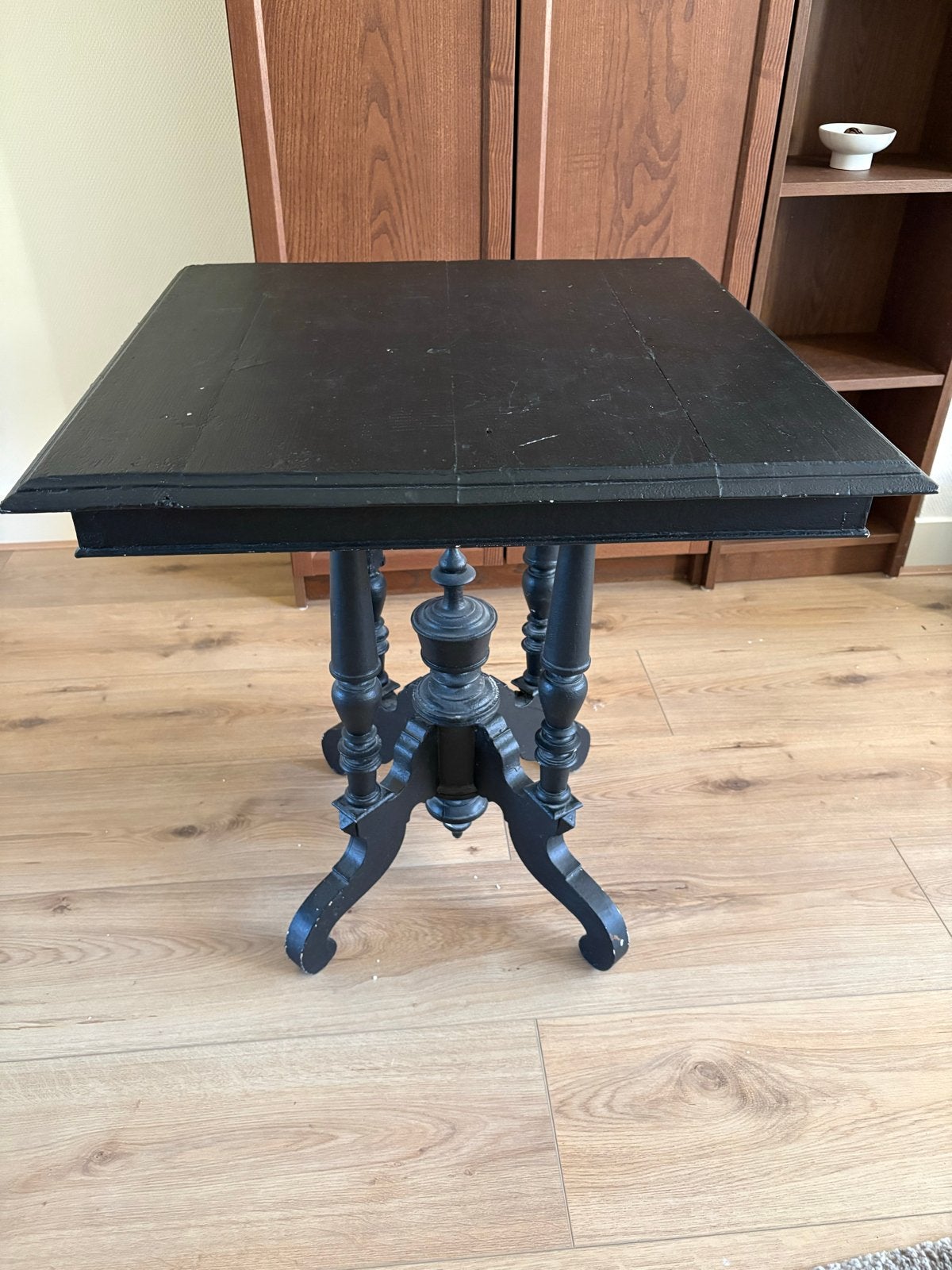 Antieke cafétafel , zwart geverfd, Antiek en Kunst, Ophalen