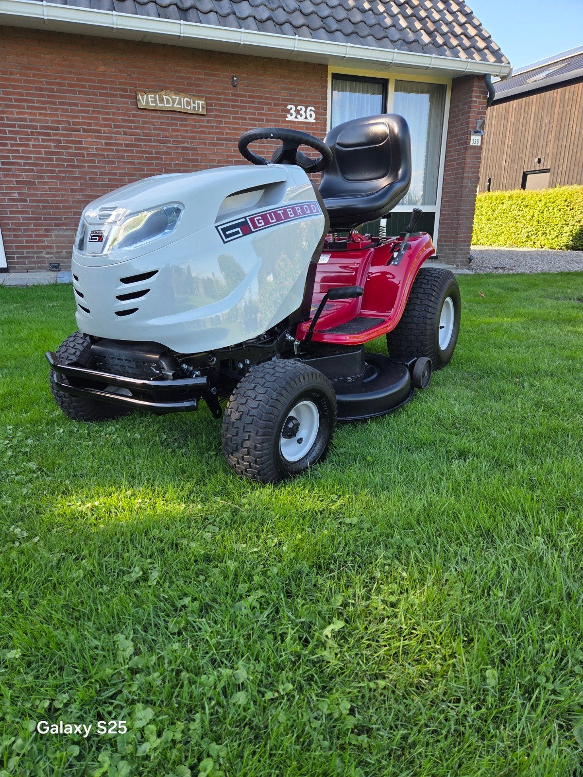 Gutbrod Zitmaaier - Krachtige Briggs & Stratton Motor, Ophalen, Gebruikt, Gutbrod