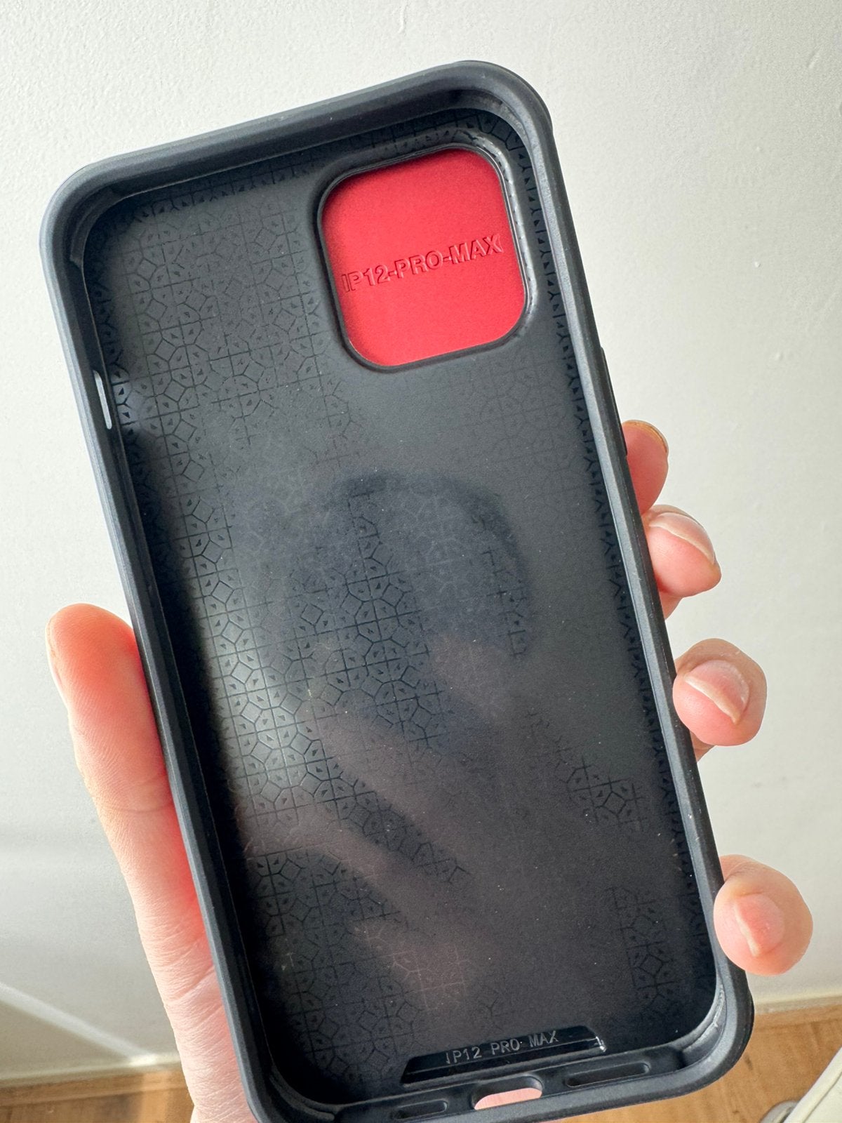 Foto 8 van Iphone 12 Pro Max hoesje nieuw rood