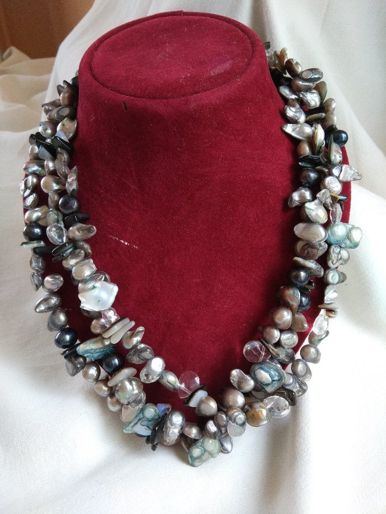 KETTING 51 cm 3-rijig met  zilver sluiting, parels en kwarts, Sieraden, Tassen en Uiterlijk, Ophalen of Verzenden, Zo goed als nieuw