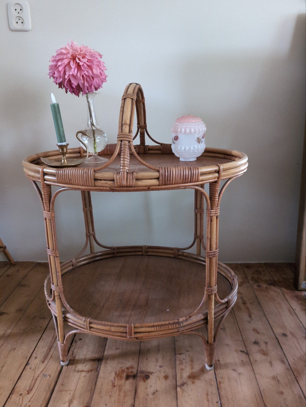 vintage rotan bamboe tafeltje, Ophalen, 25 tot 50 cm, Rond, 50 tot 100 cm