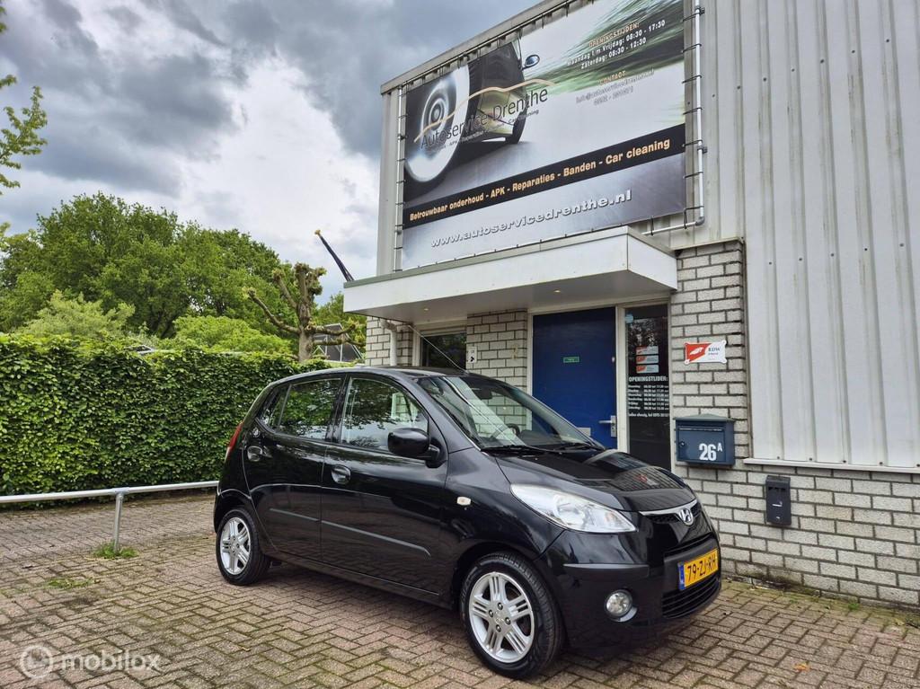 Hyundai i10 1.1 i-Catcher Airco/Elek. ramen/LMV/AUX, Auto's, Hyundai, Voorwielaandrijving, Gebruikt, 31 €/maand, 4 cilinders