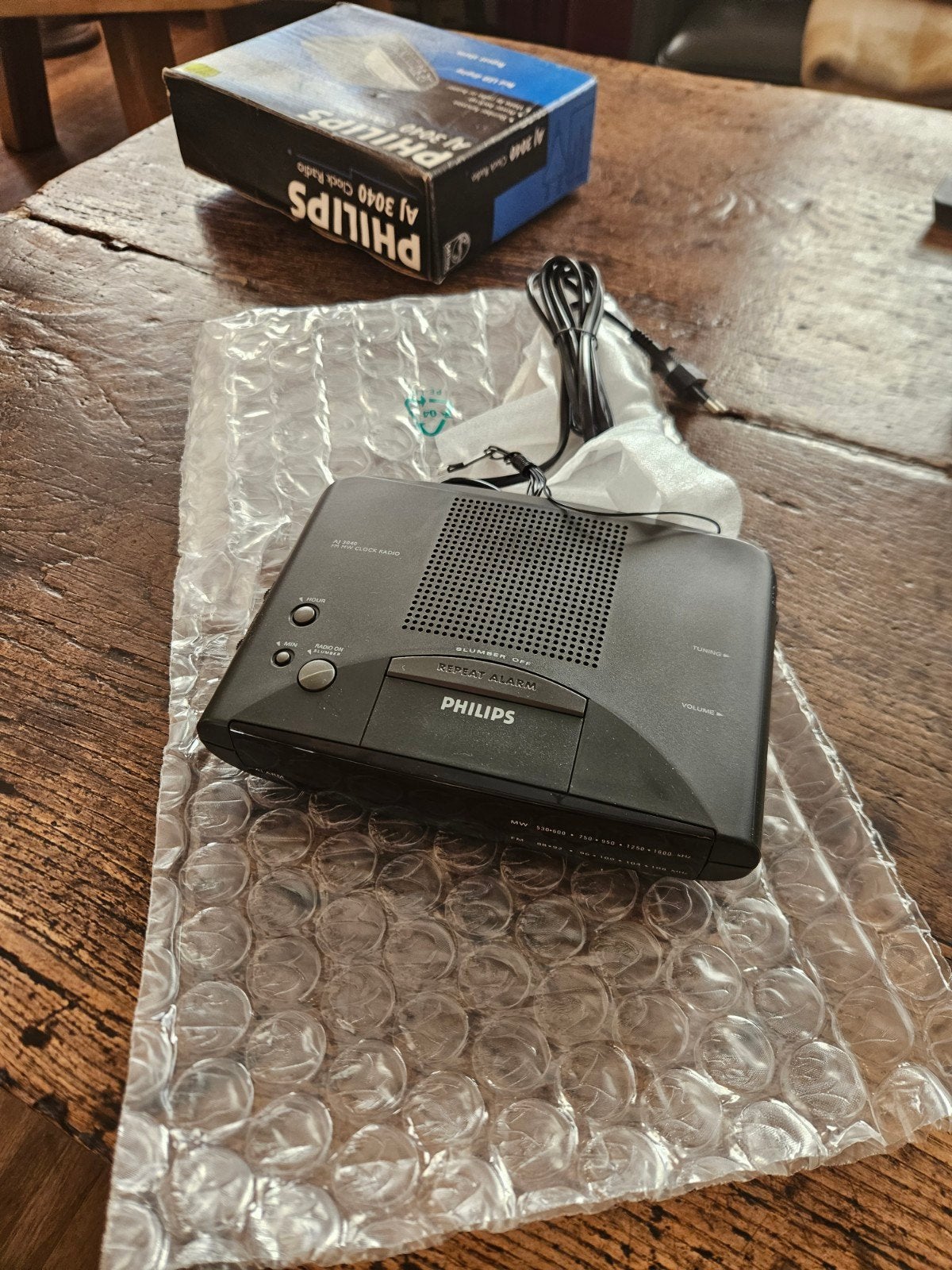 Nieuwe Philips AJ 3040 Wekkerradio in originele verpakking, Ophalen of Verzenden, Nieuw