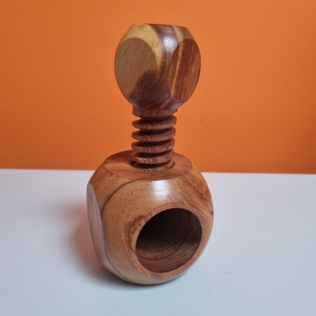 vintage teak houten notenkraker, Overige typen, Verzenden, Hout, Zo goed als nieuw