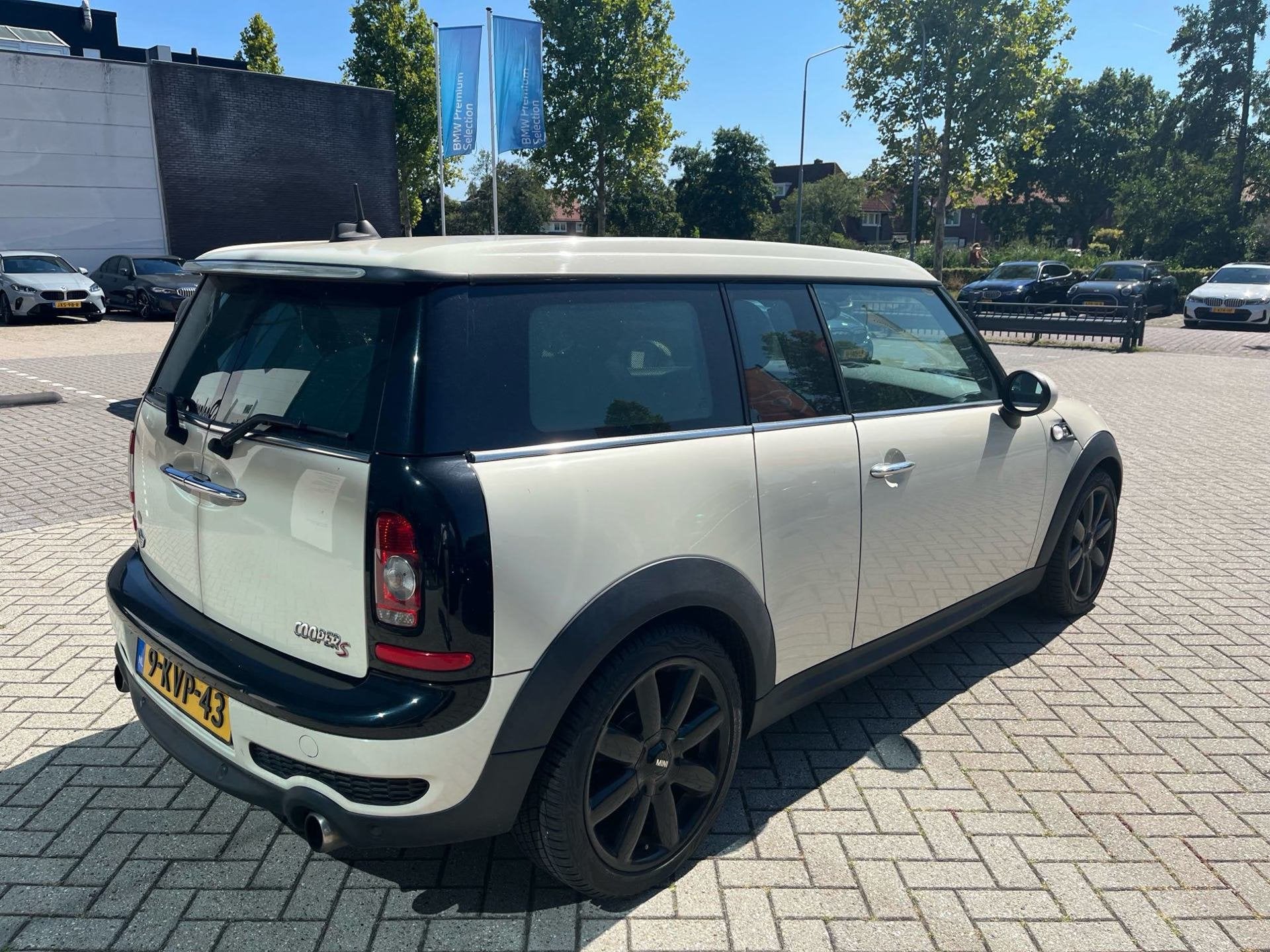 Mini Clubman 1.6 Cooper S Automaat 174pk Clima Leder Schuifd, Auto's, Mini, Euro 5, Gebruikt, 4 cilinders, 4 stoelen