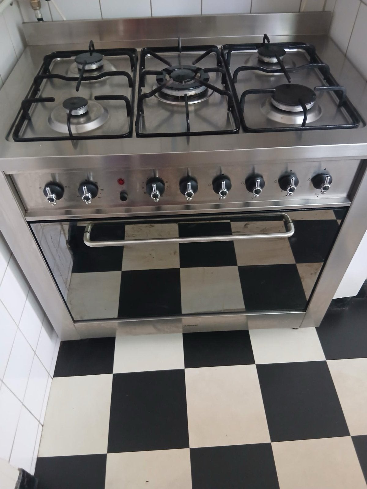 Indesit Gasfornuis met Oven - RVS, Witgoed en Apparatuur, Fornuizen, Ophalen, Gebruikt, 60 cm of meer, Gas