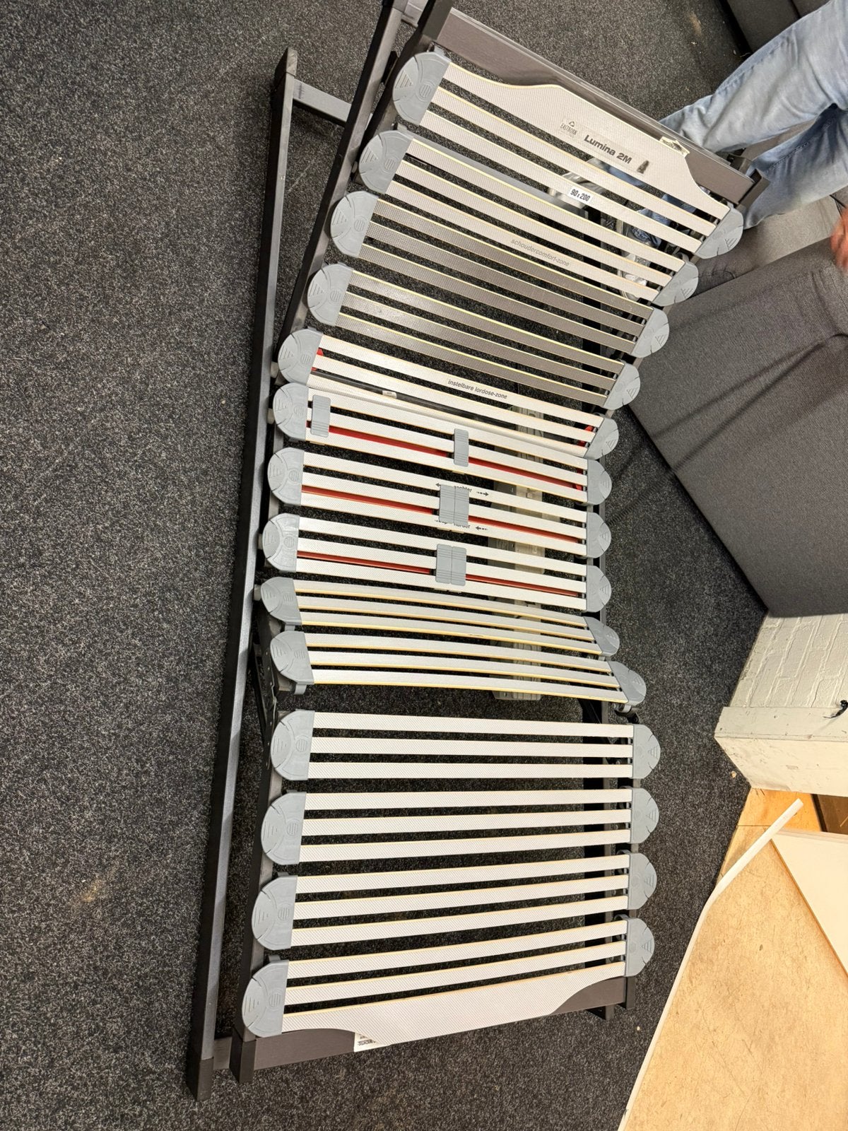 2x elektrisch verstelbare lattenbodems / 90x200 Eastborn, Ophalen, 90 cm, Eenpersoons, Zo goed als nieuw