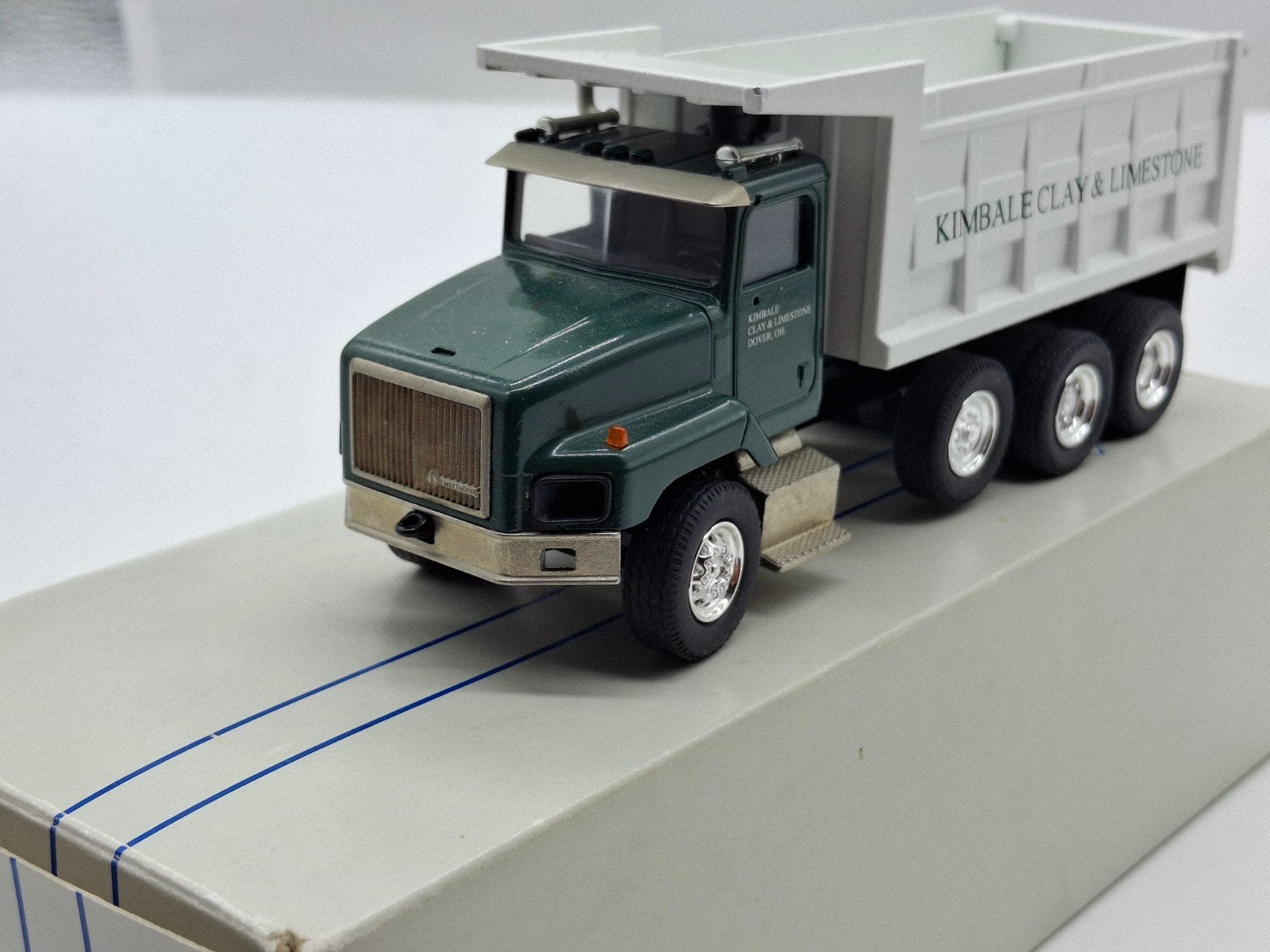INTERNATIONAL P 5000 KIPPER 1:50, Ophalen of Verzenden, Zo goed als nieuw, Hijskraan, Tractor of Landbouw, Conrad