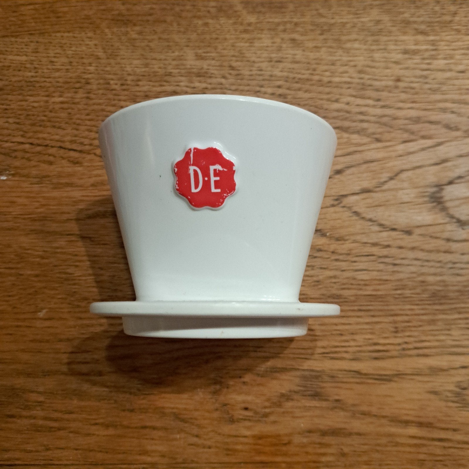 Douwe Egberts koffiefilterhouder, Ophalen of Verzenden, Overige stijlen, Kop(pen) en/of Schotel(s)
