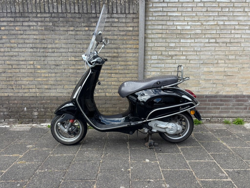 snorscooter VESPA SPRINT, Fietsen en Brommers, Snorfietsen en Snorscooters, Ophalen, Gebruikt, Benzine, Vespa